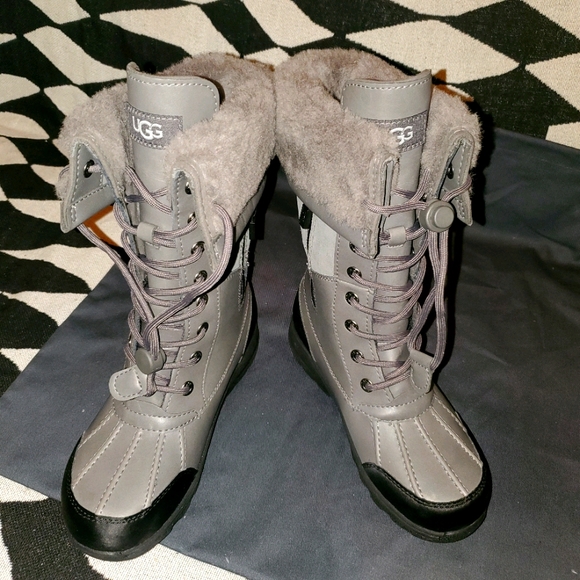 Kids boots